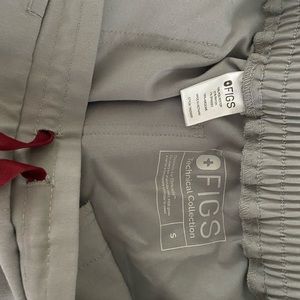 Women’s Figs Scrub Pants
